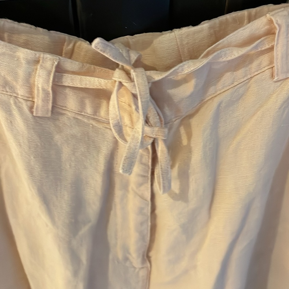 J. Jill soft yellow linen pants. - Picture 2 of 5